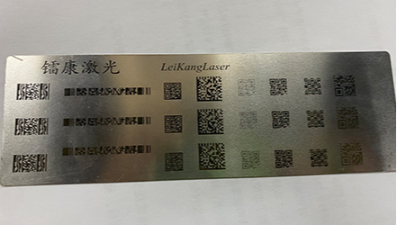 Corrosion resistance black marking on medical devices
