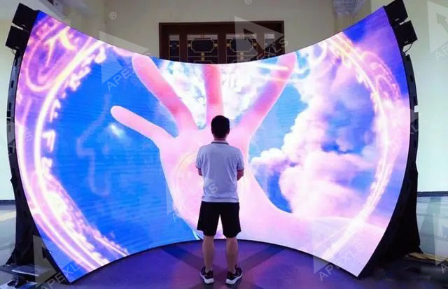 Small flying theater display equipment-LED internal dome screen