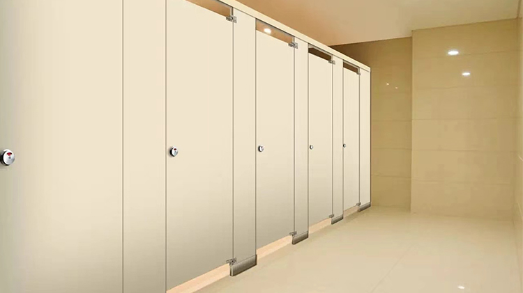 How to choose the right public bathroom partition?