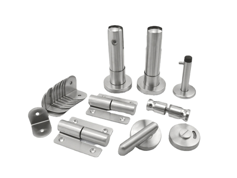 How to choose the accessories of public bathroom partitions?