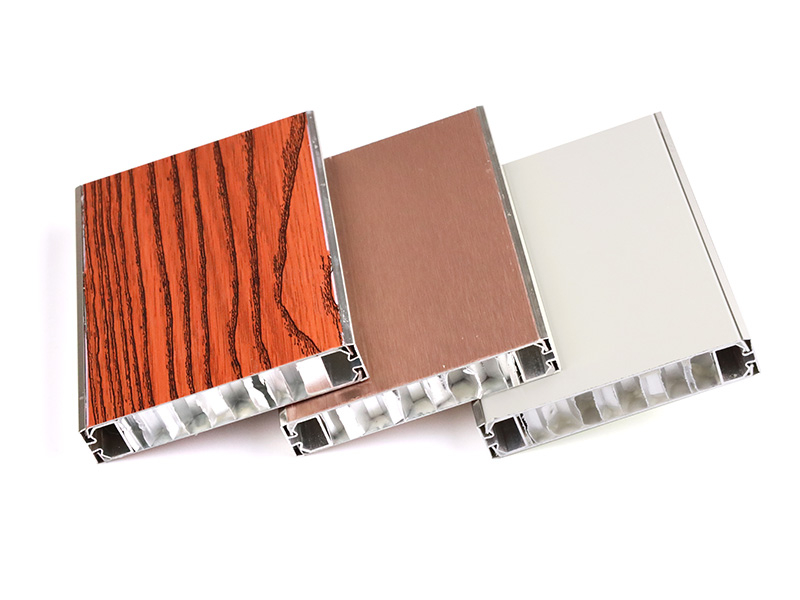 Metal honeycomb panel bathroom partitions